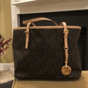 Michael Kors Classic Small Tote